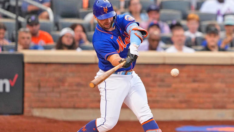 MLB: Game Two-Atlanta Braves at New York Mets