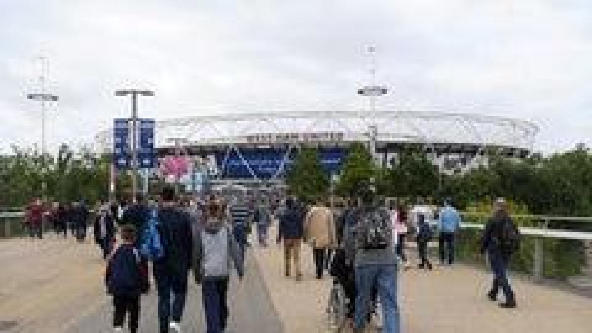 How to watch West Ham vs. Wolverhampton: Live stream, TV channel, start time for Saturday's Premier League game - NewsOpener