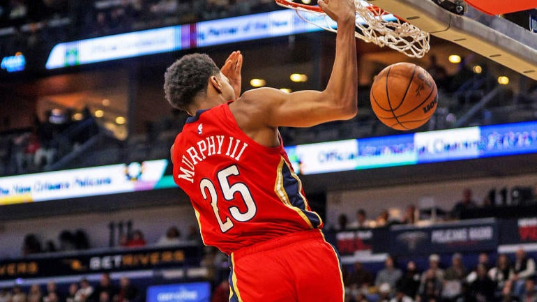 giannis-antetokounmpo-1400-us.jpg