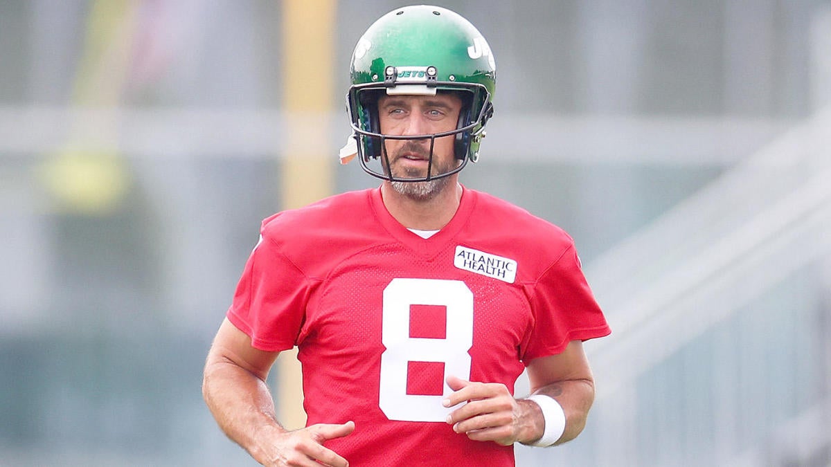 Jets' Aaron Rodgers reveals new details about future NFL plans: QB hints at playing multiple seasons with team