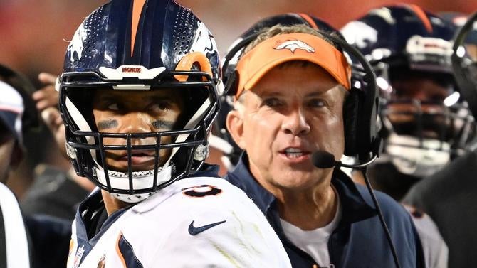 Kansas City Chiefs take on the Denver Broncos during week 6 of the NFL season