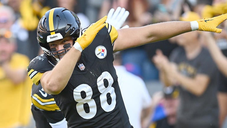 pat-freiermuth-steelers-3-getty.jpg