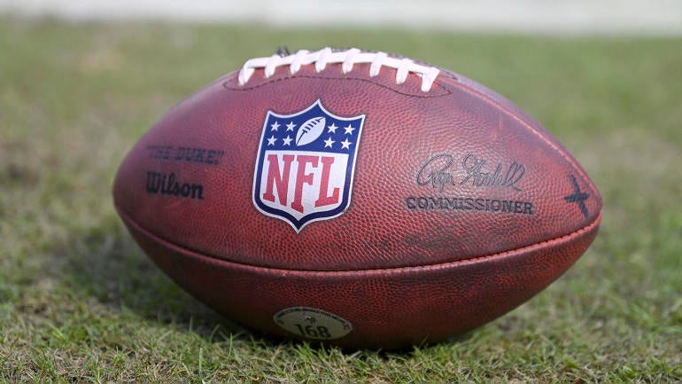 nfl-ball-g.jpg