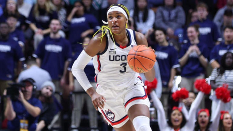 Uconn S Aaliyah Edwards Looking Forward To Homecoming Game In Canada