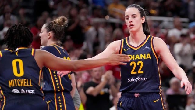 Caitlin Clark Sets WNBA Rookie Assist Record