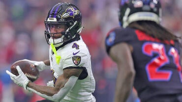 getty-zay-flowers-ravens.jpg