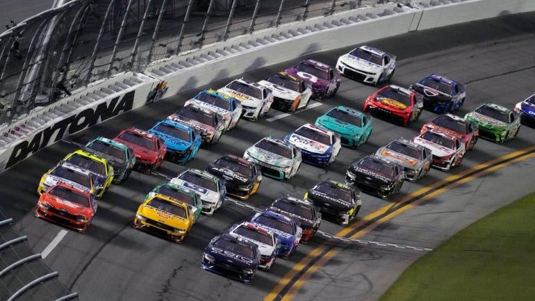 nascar-cars-usatsi.jpg