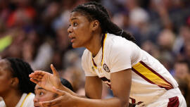Women's basketball Transfer Portal Rankings: MiLaysia Fulwiley enters top 25 amid possible South Carolina exit