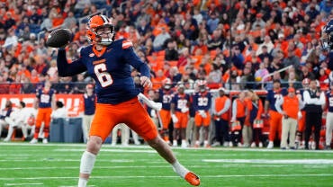 COLLEGE FOOTBALL: NOV 23 UConn at Syracuse