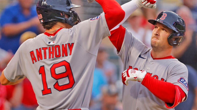 getty-roman-anthony-alex-bregman-red-sox.jpg