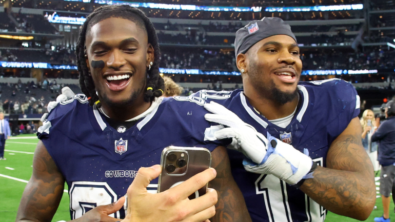 NFL: Philadelphia Eagles at Dallas Cowboys