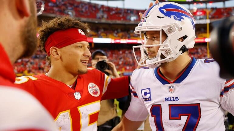 mahomes-allen.jpg