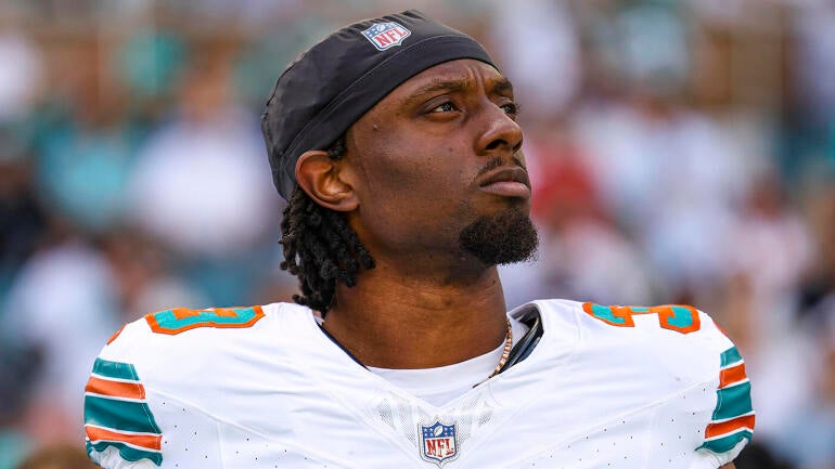 New England Patriots v Miami Dolphins