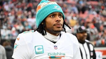 Miami Dolphins v Cleveland Browns