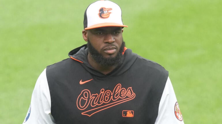 felix-bautista-orioles-g.jpg