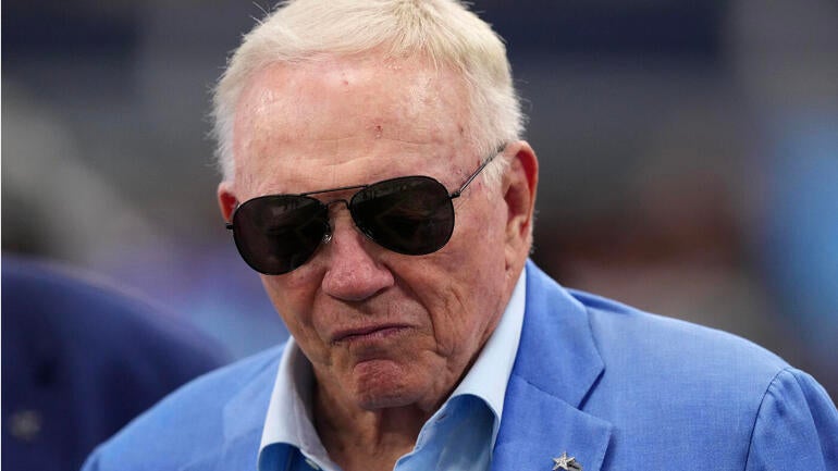 Los Angeles Chargers v Dallas Cowboys