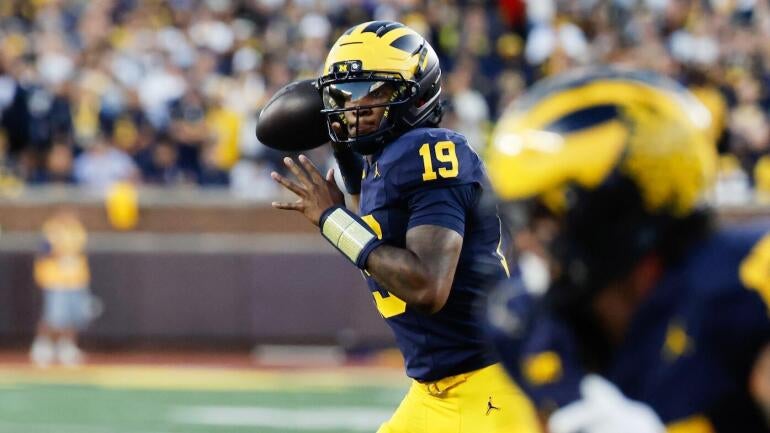 NCAA Football: New Mexico at Michigan