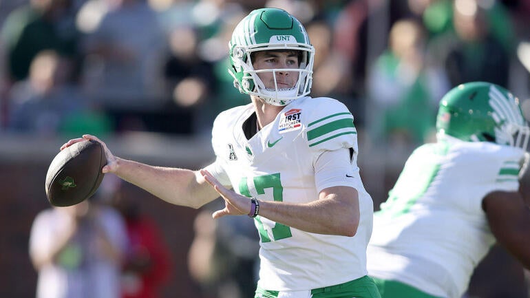 usatsi-25107741-drew-mestemaker-mean-green-qb-2025-first-responder-bowl-1400.jpg