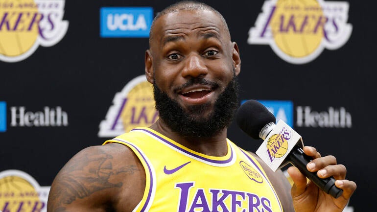 lebron-james-lakers-g.jpg