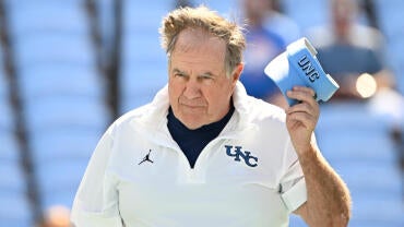 pv-bill-belichick-bump-00-00-10-08-still004.jpg