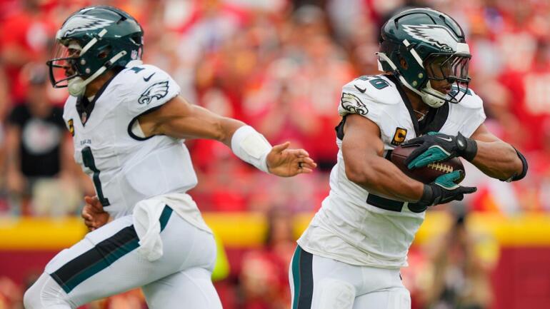 jalen-hurts-saquon-barkley-eagles-cbs.jpg