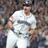 cal-raleigh-mariners-g.jpg