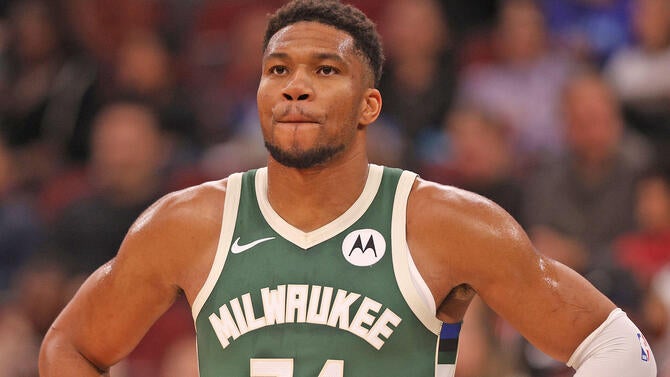 getty-giannis-antetokounmpo-bucks.jpg