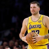 Golden State Warriors v Los Angeles Lakers