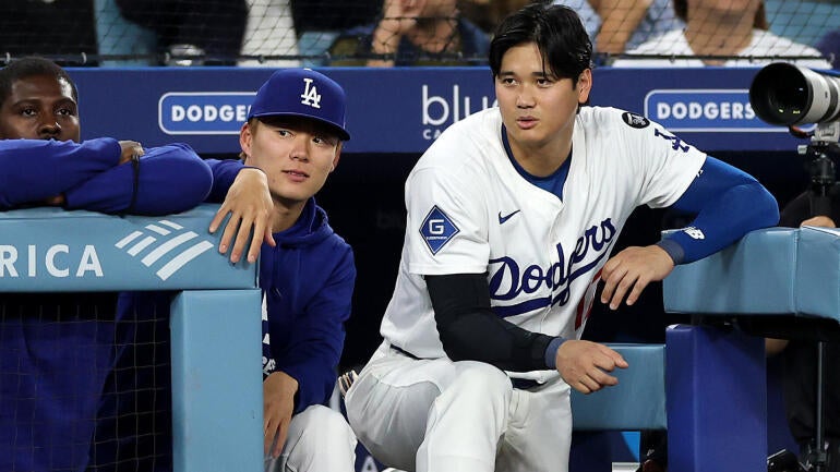ohtani-yoshinobu-yamamoto-dodgers-g.jpg