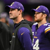 daniel-jones-sam-darnold-vikings-g.jpg