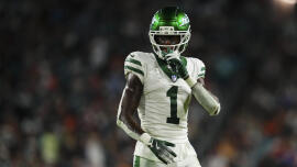 2025 NFL Trade Deadline Tracker: Live updates and analysis as Colts add Sauce Gardner in stunning blockbuster