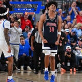 COLLEGE BASKETBALL: NOV 03 Hall of Fame Series Arizona vs Florida