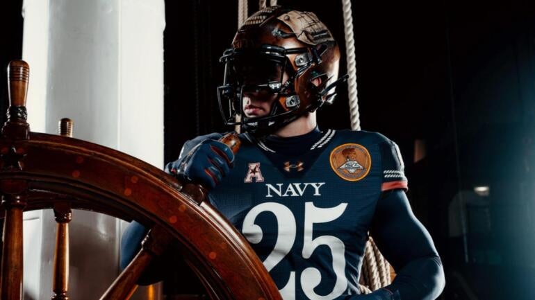 navy-unis.jpg