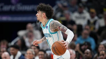 Charlotte Hornets v Indiana Pacers