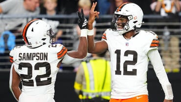 Cleveland Browns v Las Vegas Raiders