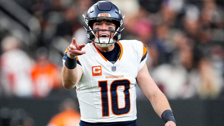 Denver Broncos v Las Vegas Raiders - NFL 2025