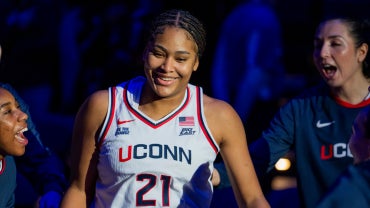sarah-strong-uconn-smiling.png