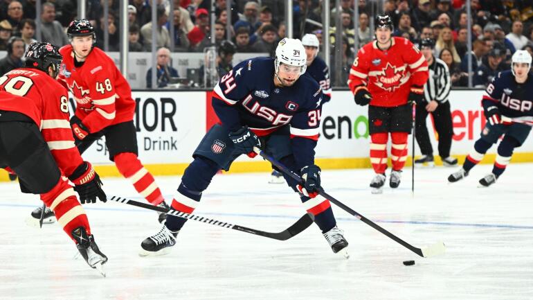 hockey-team-usa.jpg