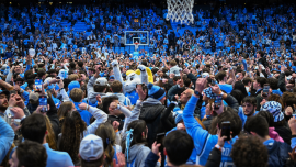 Court storming halts final seconds of Carolina-Duke as Scheyer describes 'scary' scene; UNC AD apologizes