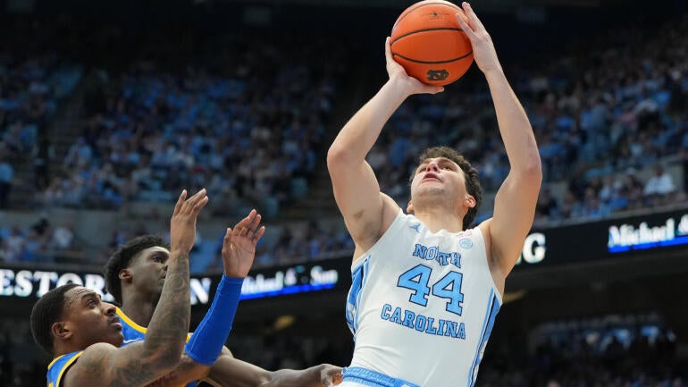 NCAA Basketball: Pittsburgh at North Carolina