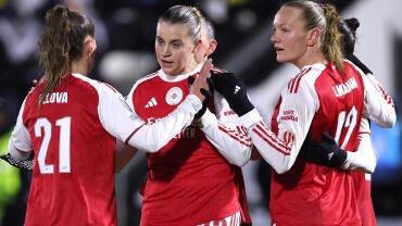 women-arsenal.jpg
