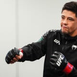 brandon-moreno-warmup-ufc.jpg