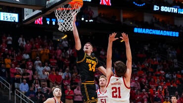 NCAA Men's Basketball Tournament - Sweet Sixteen - Houston