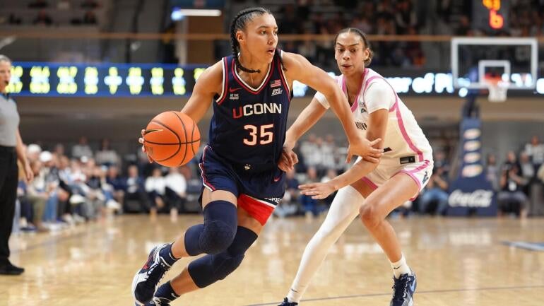 azzi-fudd-uconn-huskies