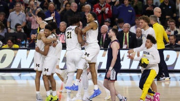 UConn v Michigan