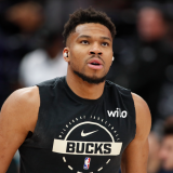 giannis-getty.png
