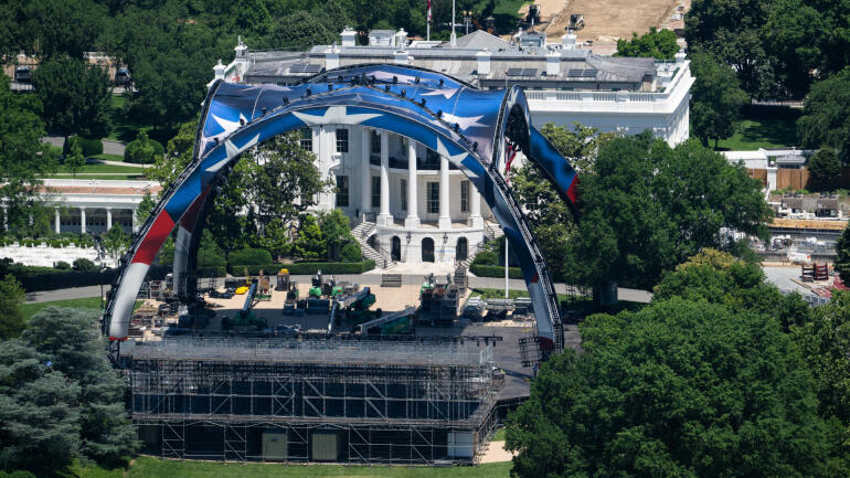 ufc-white-house-construction.jpg