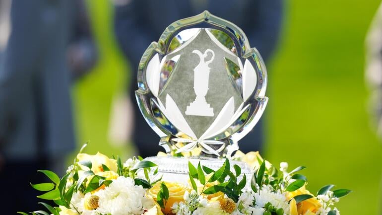 memorial-trophy.jpg