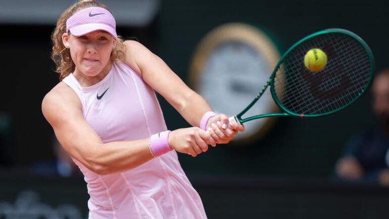 mirra-andreeva-french-open-tennis