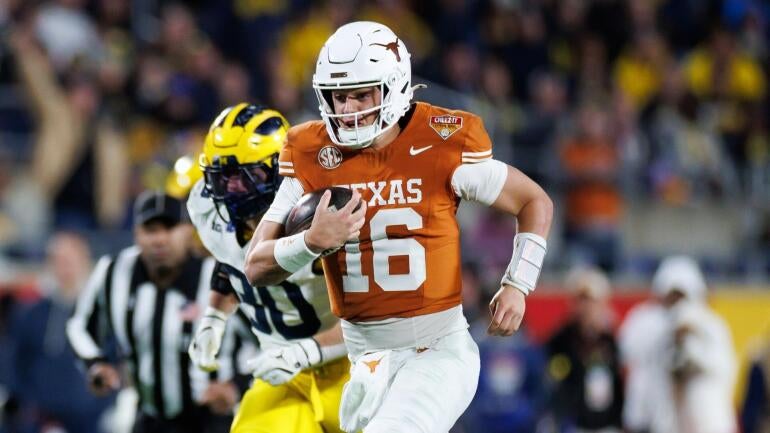 arch-manning-texas-longhorns